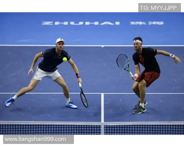 南京网球队比赛经验引发热议球迷与专家观点交锋解析