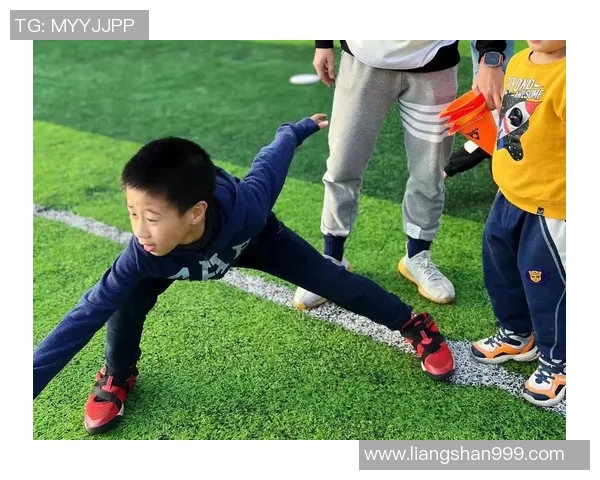 广州飞盘队在世界攀岩锦标赛中的技术表现分析与点评