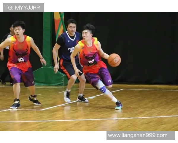 广东与深圳季后赛精彩瞬间回顾与分析全景展现篮球激情与对决魅力