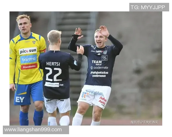 玛丽港与华沙军团激战正酣谁将赢得这场足球盛宴的胜利