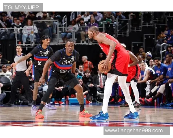 精彩对决视频直播NBA活塞对火箭全场比赛精彩瞬间回顾与分析 精彩对决视频直播NBA活塞对火箭全场比赛精彩瞬间回顾与分析