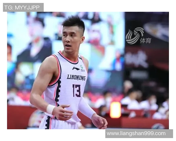 郭艾伦带领中国男篮迎战国际赛场挑战展现领袖风范与团队精神