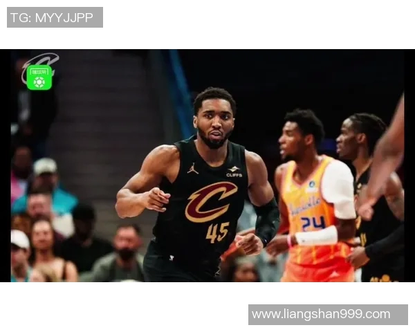 11月4日骑士对阵黄蜂精彩对决期待两队球星展现绝佳状态